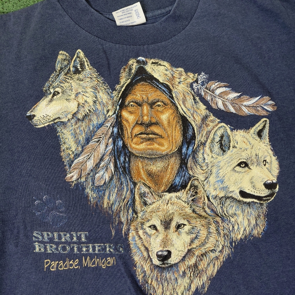 VINTAGE 1985 Spirit Brothers Paradise Michigan Native American Wolves Wolf 80's - Picture 2 of 4